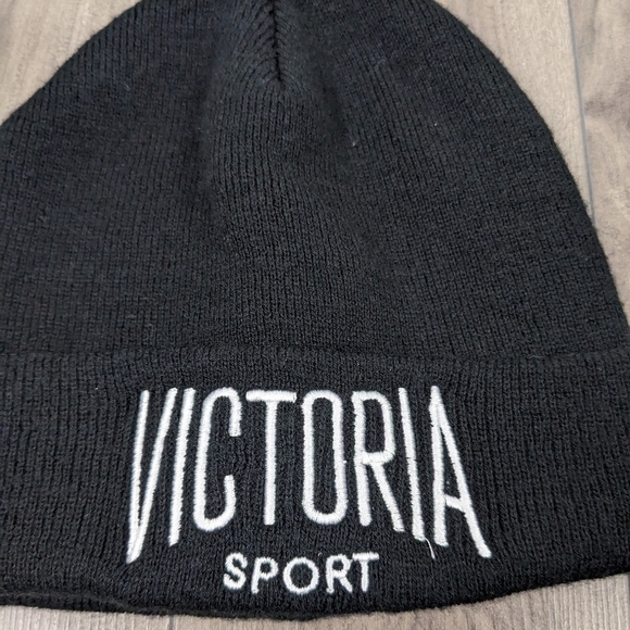 Victoria's Secret Sport Black Toque Beanie Hat Winter One Size - Picture 2 of 4